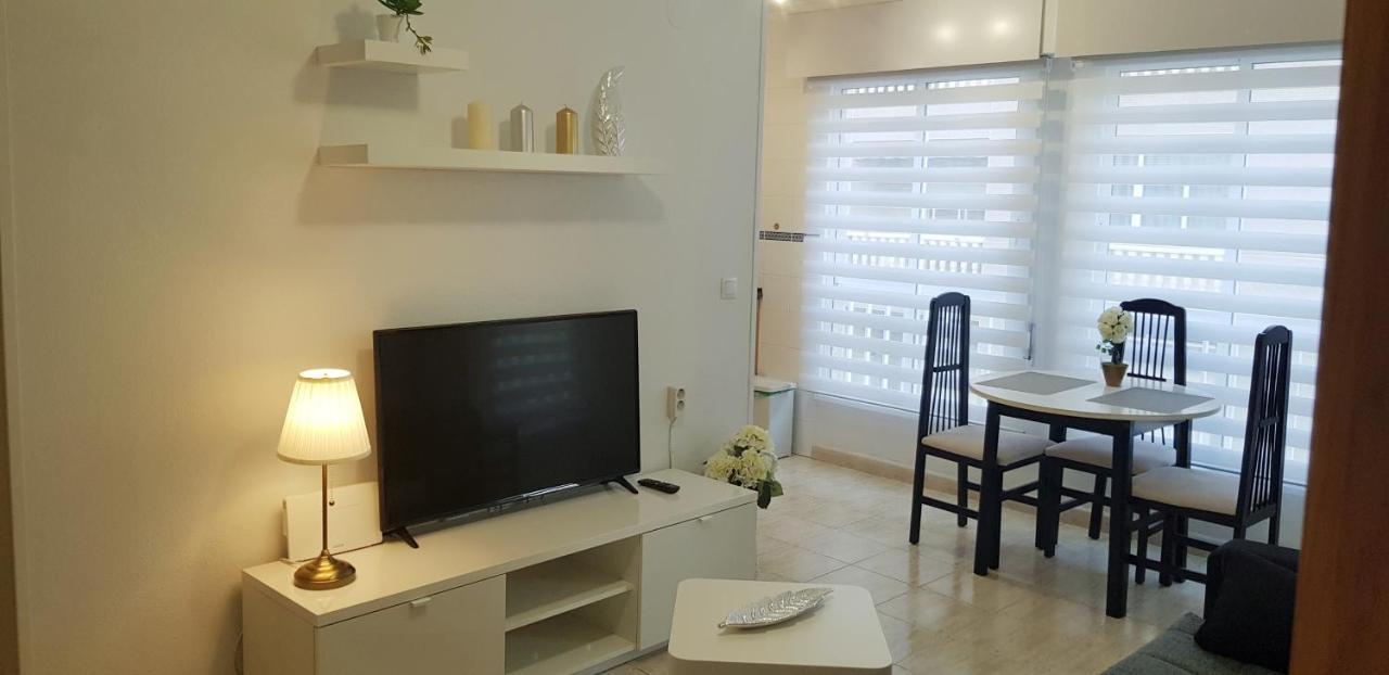 Del Cura Beach Apartment Торевьиа Экстерьер фото