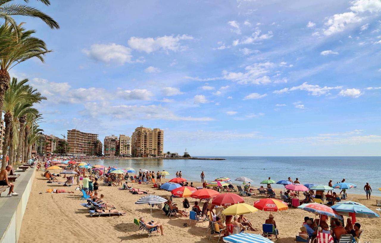 Del Cura Beach Apartment Торевьиа Экстерьер фото
