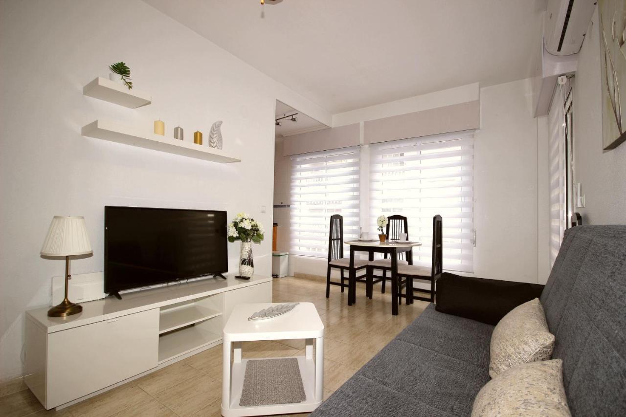 Del Cura Beach Apartment Торевьиа Экстерьер фото